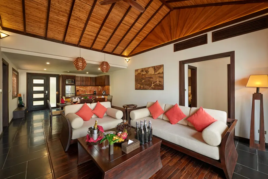 Ảnh Signature Pool Villa 3-Bedroom Ocean View 3
