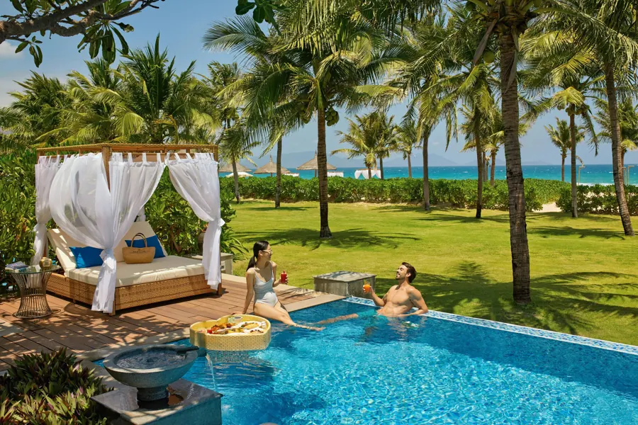 Ảnh Villa 3 phòng ngủ trực biển, hồ bơi riêng (The Level) 2