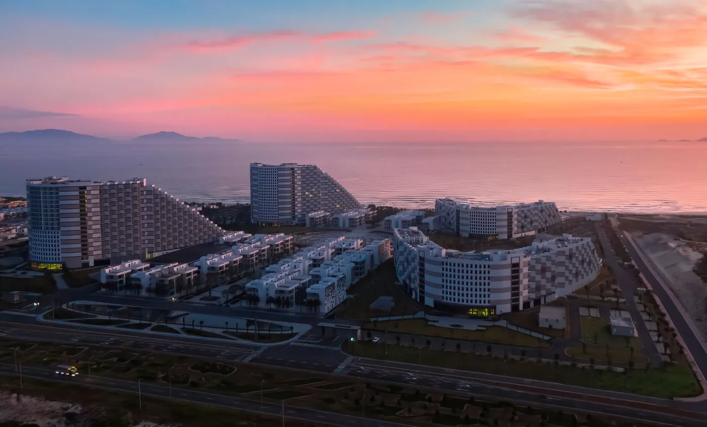 Ảnh The Empyrean Cam Ranh Beach Resort 6